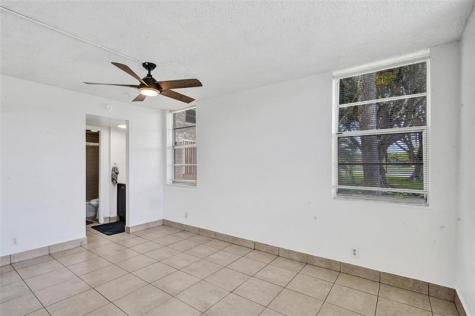 9440 Poinciana Place Davie FL 33324