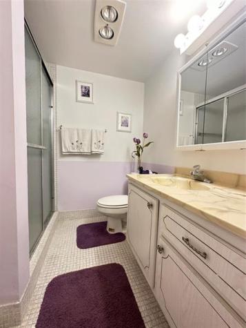 126 Grantham B Deerfield Beach FL 33442