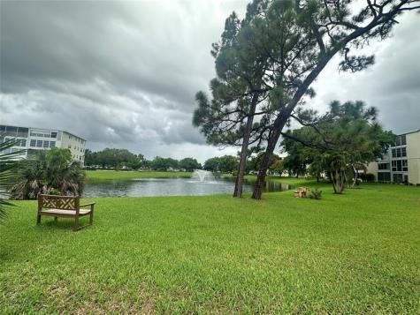 126 Grantham B Deerfield Beach FL 33442