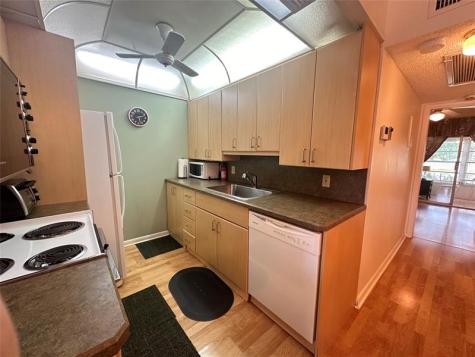 126 Grantham B Deerfield Beach FL 33442