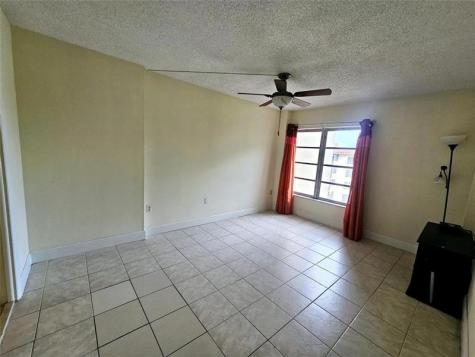 4172 Inverrary Drive Lauderhill FL 33319