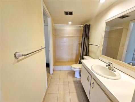 4172 Inverrary Drive Lauderhill FL 33319