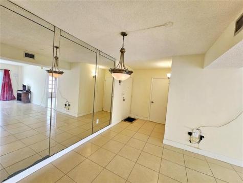 4172 Inverrary Drive Lauderhill FL 33319