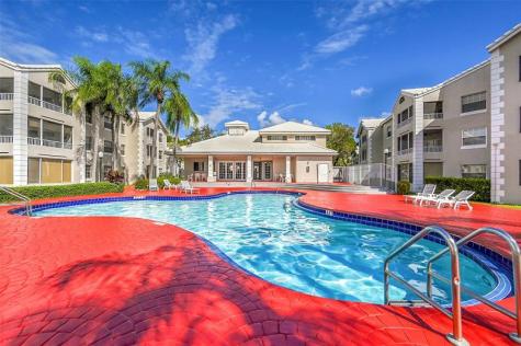 2841 N Oakland Forest Drive Oakland Park FL 33309