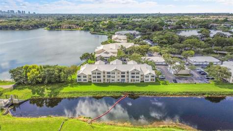 2841 N Oakland Forest Drive Oakland Park FL 33309