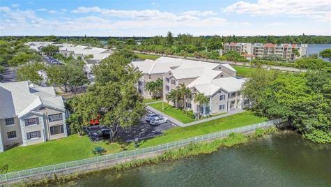 2841 N Oakland Forest Drive Oakland Park FL 33309