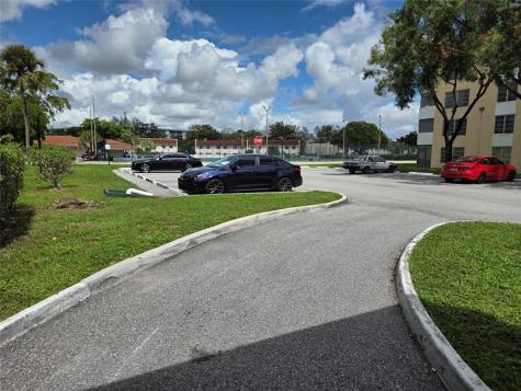 4152 Inverrary Drive Lauderhill FL 33319