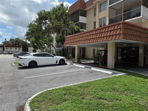 4152 Inverrary Drive Lauderhill FL 33319