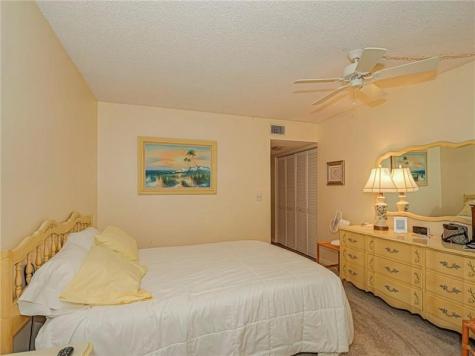 835 18TH Vero Beach FL 32960