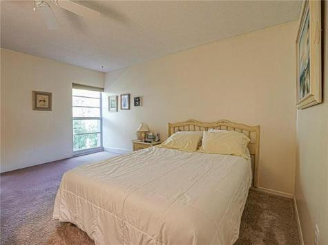 835 18TH Vero Beach FL 32960
