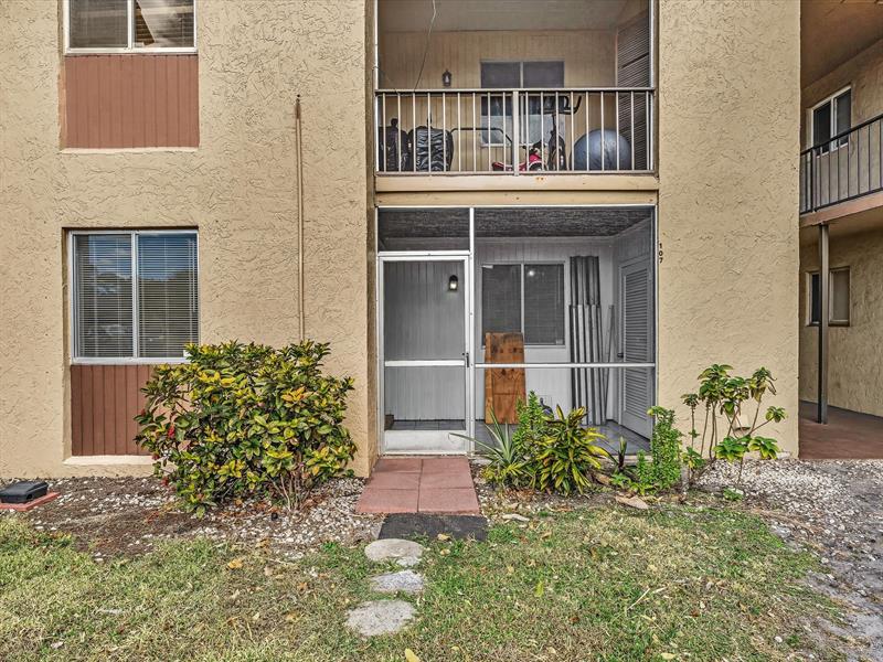 6034 Forest Hill Boulevard West Palm Beach FL 33415