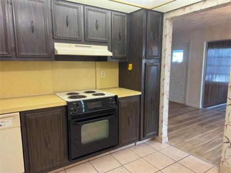 8640 NW 10th Street Fort Lauderdale FL 33322