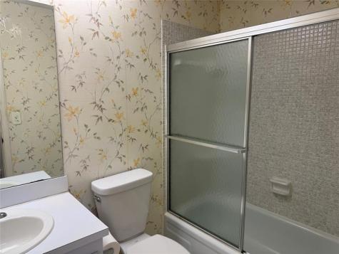 8640 NW 10th Street Fort Lauderdale FL 33322