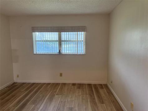 8640 NW 10th Street Fort Lauderdale FL 33322