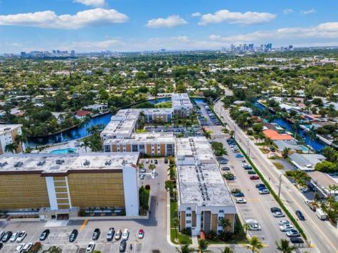 2970 NE 16th Avenue Oakland Park FL 33334