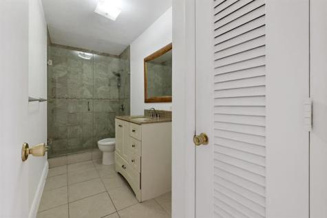 2970 NE 16th Avenue Oakland Park FL 33334