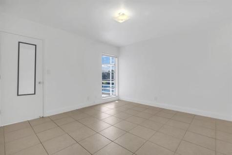 2970 NE 16th Avenue Oakland Park FL 33334