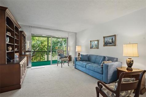 8970 S Hollybrook Boulevard Pembroke Pines FL 33025