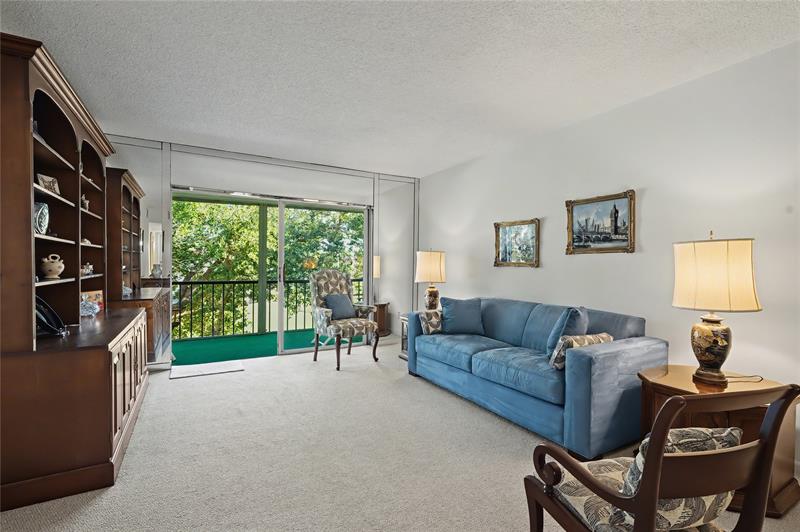 8970 S Hollybrook Boulevard Pembroke Pines FL 33025