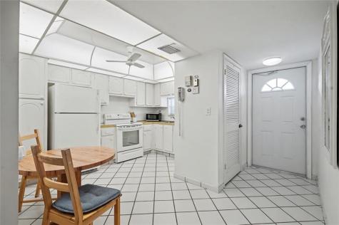 8970 S Hollybrook Boulevard Pembroke Pines FL 33025