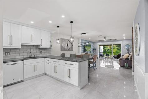 21215 Lago Circle Boca Raton FL 33433