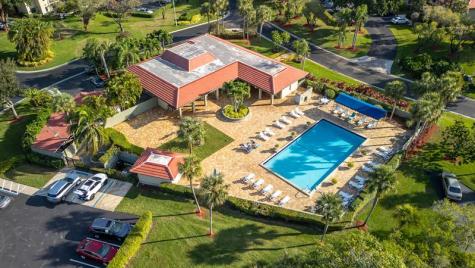 21215 Lago Circle Boca Raton FL 33433