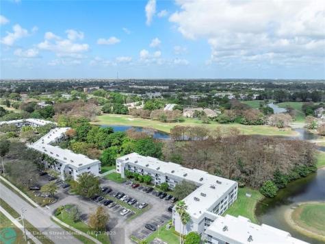 8205 NW 61st Street Tamarac FL 33321