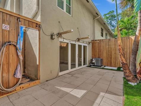 499 SE 13th Street Fort Lauderdale FL 33316