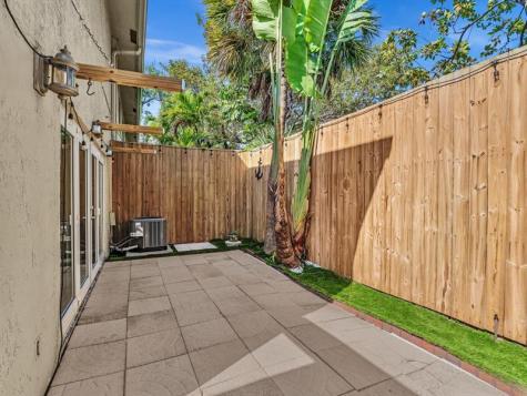 499 SE 13th Street Fort Lauderdale FL 33316