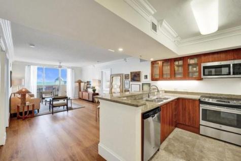 2011 N Ocean Boulevard Fort Lauderdale FL 33305