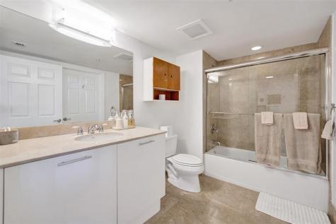 2011 N Ocean Boulevard Fort Lauderdale FL 33305