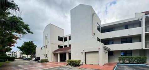 109 Lake Emerald Drive Oakland Park FL 33309