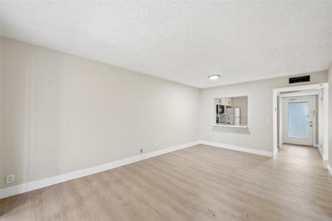 9430 Poinciana Place Davie FL 33324
