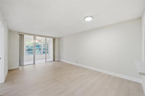 9430 Poinciana Place Davie FL 33324