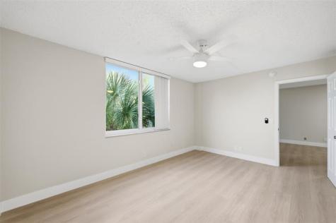 9430 Poinciana Place Davie FL 33324
