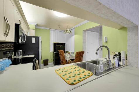 10369 NW 24th Place Sunrise FL 33322