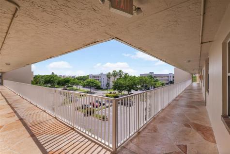 10369 NW 24th Place Sunrise FL 33322
