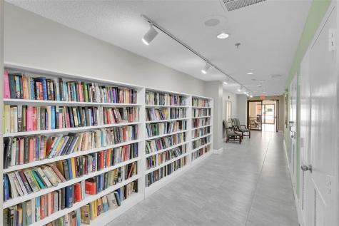 10369 NW 24th Place Sunrise FL 33322
