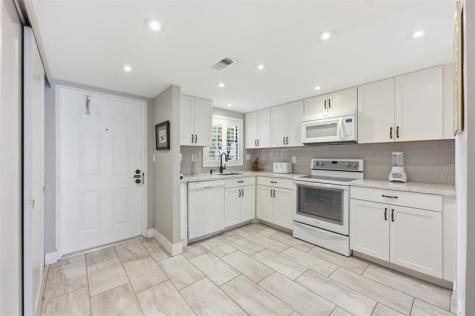 9460 Sunrise Lakes Boulevard Sunrise FL 33322