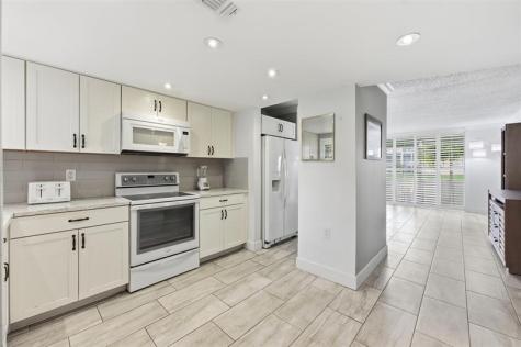9460 Sunrise Lakes Boulevard Sunrise FL 33322