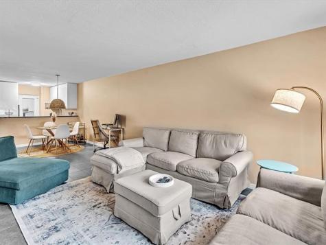 2555 NE 11th Street Fort Lauderdale FL 33304