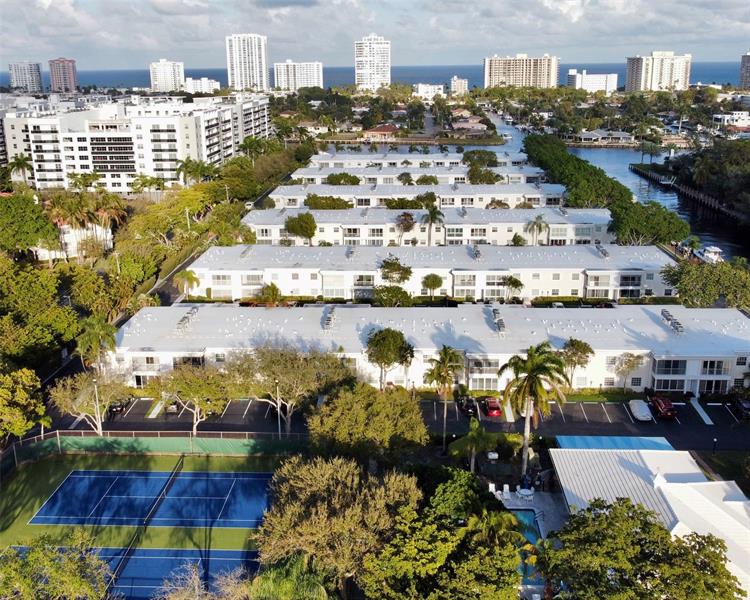 6405 Bay Club Drive Fort Lauderdale FL 33308