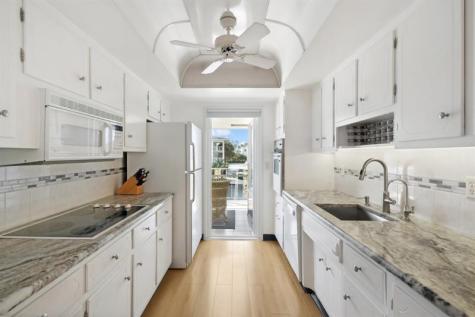 2864 NE 33rd Court Fort Lauderdale FL 33306