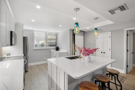 1825 Tarpon Lane Vero Beach FL 32960