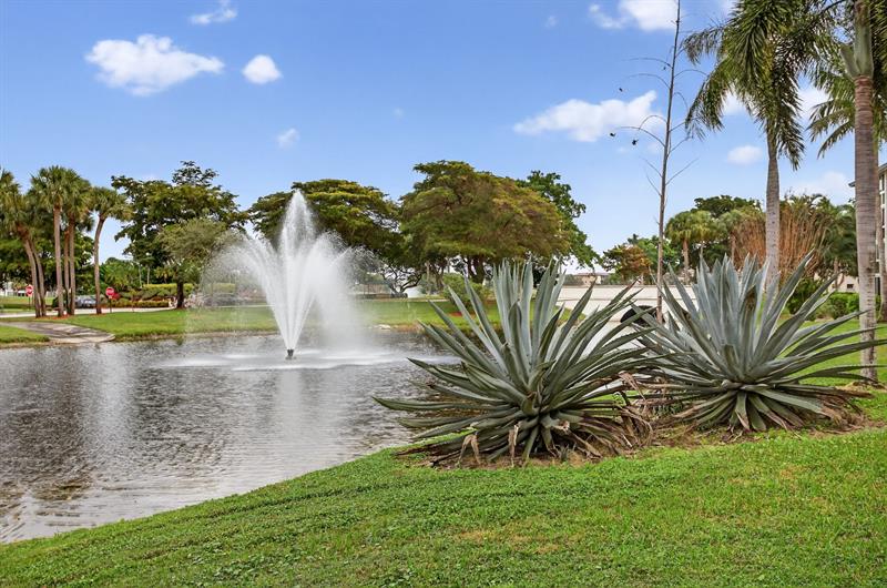2501 Antigua Terrace Coconut Creek FL 33066