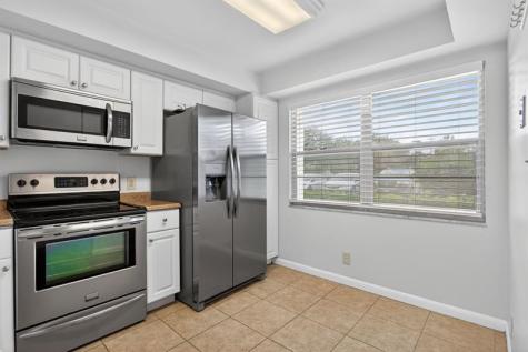 2501 Antigua Terrace Coconut Creek FL 33066