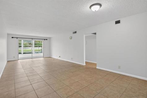 2501 Antigua Terrace Coconut Creek FL 33066