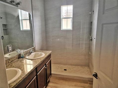 1528 SW 147th Avenue Pembroke Pines FL 33027