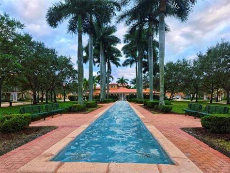 1528 SW 147th Avenue Pembroke Pines FL 33027