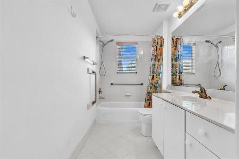 7735 Yardley Drive Tamarac FL 33321